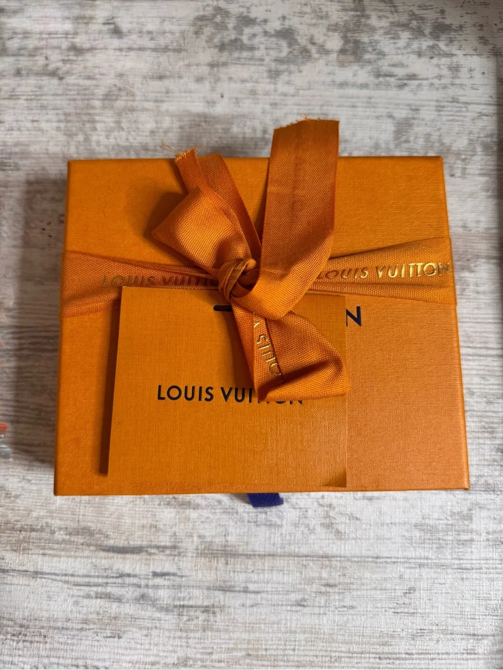 Louis Vuitton authentic louis